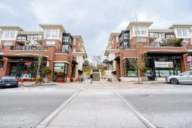 303 2950 King George Boulevard, Surrey, BC