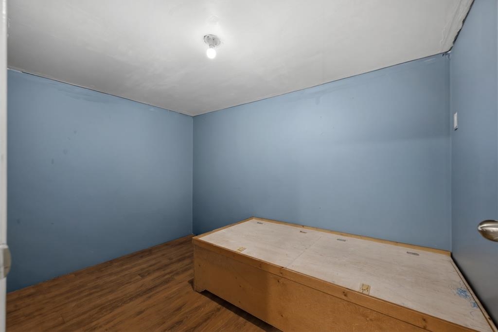 Garage Interior Photo of 2259 Lynden Street, Abbotsford, BC