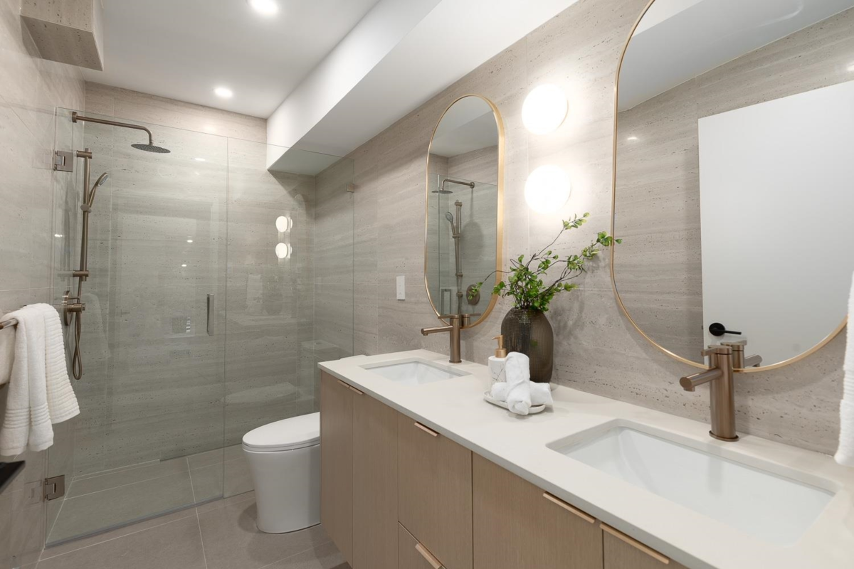 Powder Room Photo of 208 2339 E 34th Avenue, Vancouver, BC
