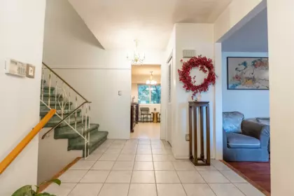 Mudroom Photo of 1510 134a Street, Surrey, BC