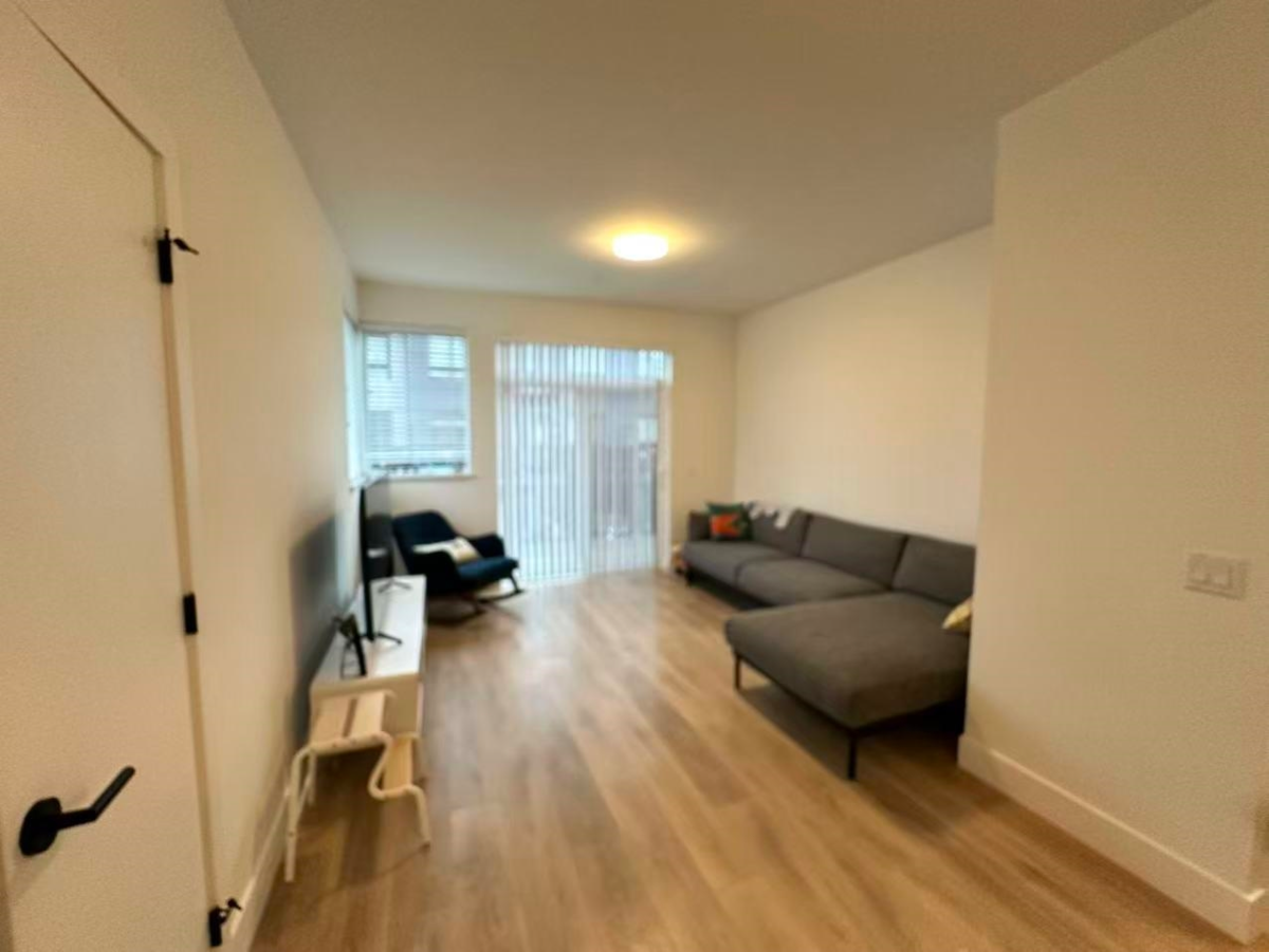 Walk-In Closet Photo of 38015 Fairwater Place, Squamish, BC