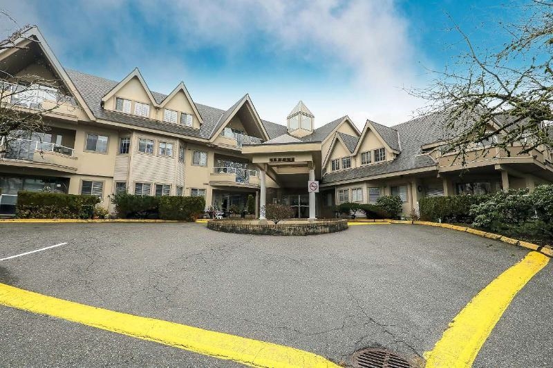 Garden / Landscaping Photo of 206 19241 Ford Road, Pitt Meadows, BC