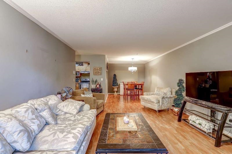 Kitchen Photo of 206 19241 Ford Road, Pitt Meadows, BC