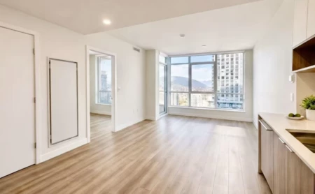 2502 6087 Wilson Avenue, Burnaby, BC, Burnaby — Apartment/Condo for sale