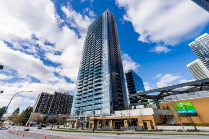 2507 13615 Fraser Highway, Surrey, BC, Surrey — Apartment/Condo for sale