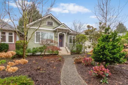 2960 W 33rd Avenue, Vancouver, BC, Vancouver — Single Family Residence for sale