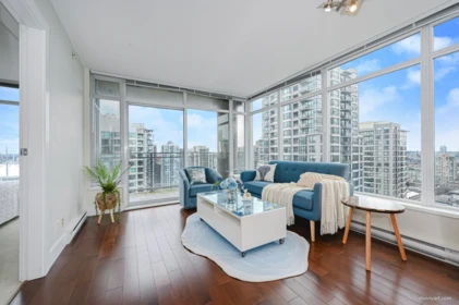 2407 888 Homer Street, Vancouver, BC, Vancouver — Apartment/Condo for sale