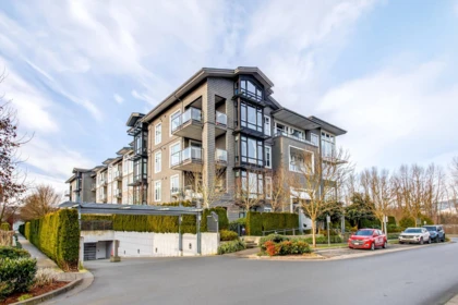 Front Yard Photo of 213 2393 Ranger Lane, Port Coquitlam, BC