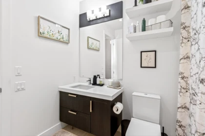 Hallway Photo of 213 2393 Ranger Lane, Port Coquitlam, BC