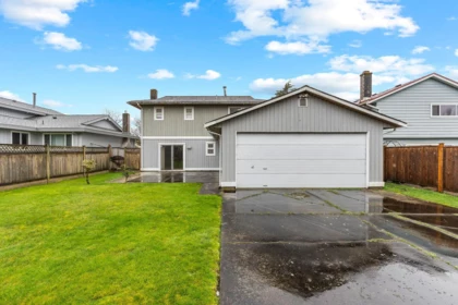 Laundry Room Photo of 10760 Seamount Road, Richmond, BC