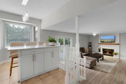 Breakfast Nook Photo of 18166 54 Avenue, Surrey, BC