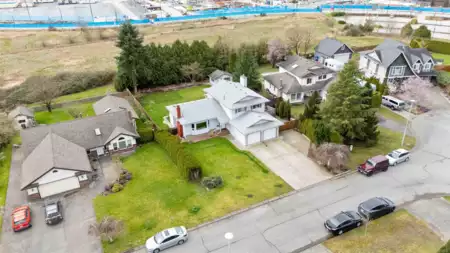 18166 54 Avenue, Surrey, BC, Surrey — Single Family Residence for sale