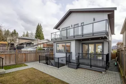 Street View Photo of 7 N Howard Avenue, Burnaby, BC