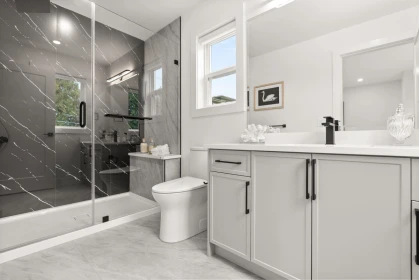 Mudroom Photo of 1 2522 Campbell Avenue, Abbotsford, BC