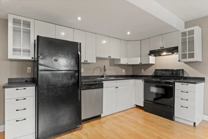 Laundry Room Photo of 33531 7th Avenue, Mission, BC