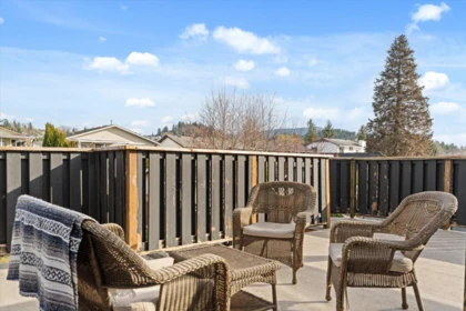 Outdoor Kitchen Photo of 33531 7th Avenue, Mission, BC