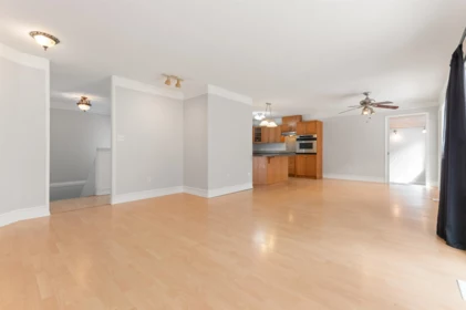 Basement Recreation Room Photo of 574 Park Street, Hope, BC
