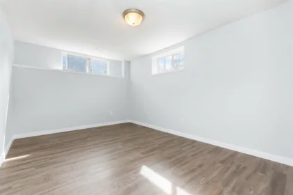 Garage Interior Photo of 574 Park Street, Hope, BC