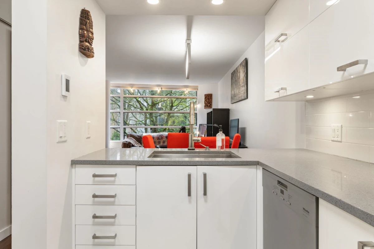 Dining Area Photo of 201 1225 Barclay Street, Vancouver, BC