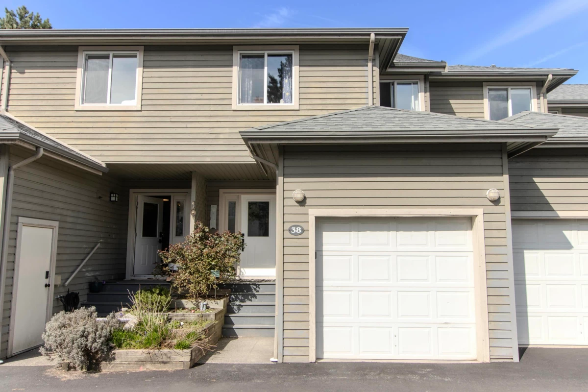 Exterior Rear Photo of 38 40200 Government Road, Squamish, BC