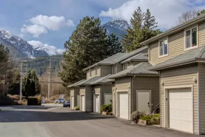 38 40200 Government Road, Squamish, BC, Squamish — Townhouse for sale