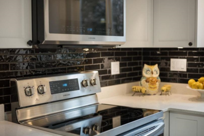 Kitchen Photo of 1294 E 33rd Avenue, Vancouver, BC