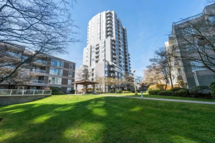 Outdoor Patio Photo of 1205 5189 Gaston Street, Vancouver, BC