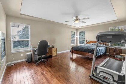 Entry Foyer Photo of 5737 169a Street, Surrey, BC