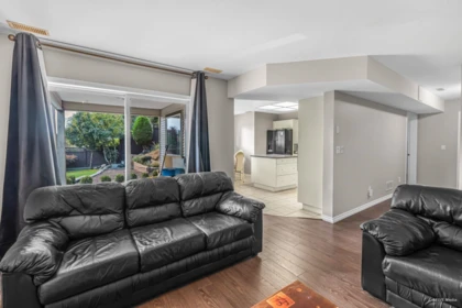 Swimming Pool Photo of 5737 169a Street, Surrey, BC
