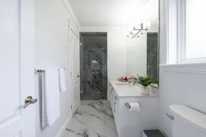 Swimming Pool Photo of 16377 113b Avenue, Surrey, BC
