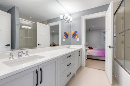 Powder Room Photo of 50 Georgia Wynd, Tsawwassen, BC