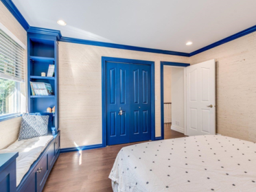 Hallway Photo of 10753 Hazel Court, Surrey, BC