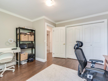 Laundry Room Photo of 10753 Hazel Court, Surrey, BC