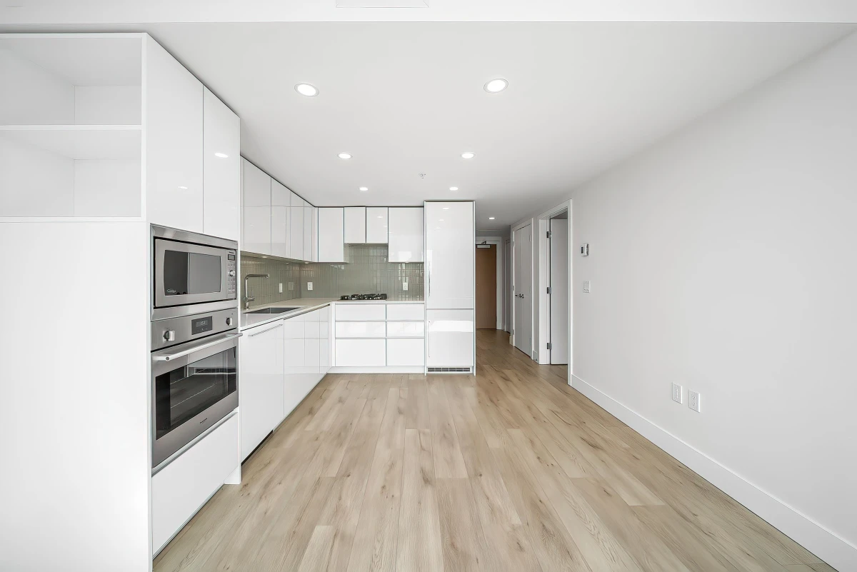 Dining Area Photo of 605 10428 Whalley Boulevard, Surrey, BC