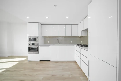 Pantry Photo of 605 10428 Whalley Boulevard, Surrey, BC