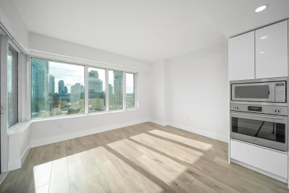 Primary Bedroom Photo of 605 10428 Whalley Boulevard, Surrey, BC