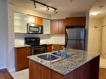 516 4028 Knight Street, Vancouver, BC, Vancouver — Apartment/Condo for sale
