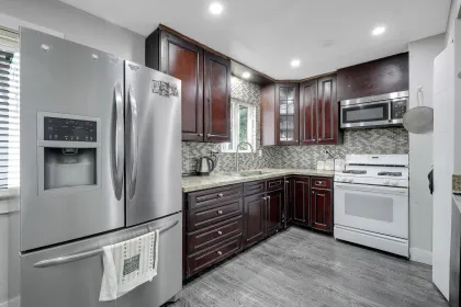 Kitchen Photo of 9162 119a Street, Delta, BC