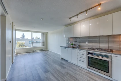 Kitchen Island Photo of 203 6658 Dow Avenue, Burnaby, BC