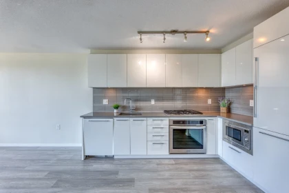 Kitchen Photo of 203 6658 Dow Avenue, Burnaby, BC