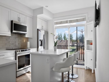 Pantry Photo of 12 19670 55a Avenue, Langley, BC