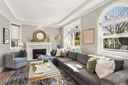 2855 W 16th Avenue, Vancouver, BC, Vancouver — Half Duplex for sale