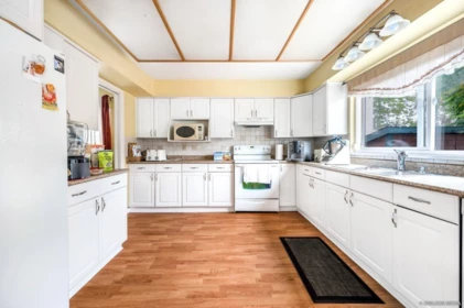 Kitchen Photo of 12540 Westminster Highway, Richmond, BC