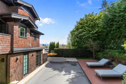 Front Yard Photo of 4546 Langara Avenue, Vancouver, BC