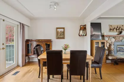 Breakfast Nook Photo of 558 Draycott Street, Coquitlam, BC