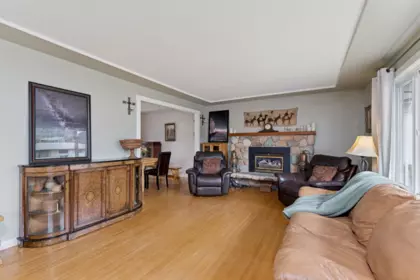 Kitchen Island Photo of 558 Draycott Street, Coquitlam, BC