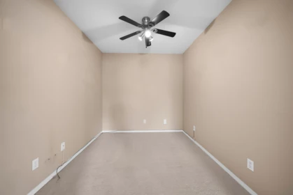 Office / Den Photo of 1A 2725 Fuller Street, Abbotsford, BC