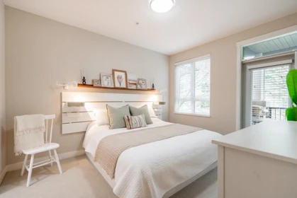 Guest Bathroom Photo of 308 15188 29a Avenue, Surrey, BC