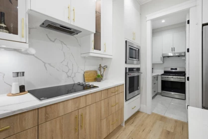 Guest Bathroom Photo of 7115 206 Street, Langley, BC