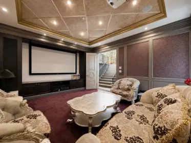 Hot Tub / Spa Photo of 6011 Churchill Street, Vancouver, BC